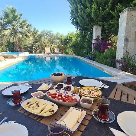Bir Dem Hotel Urla