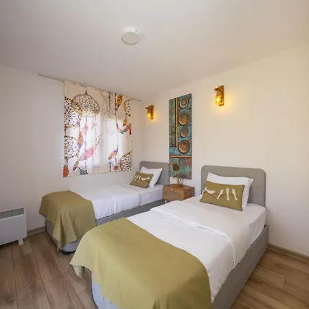 Hotel Bir Dem *